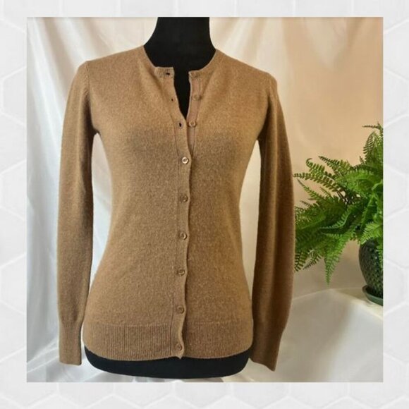 Galeries Lafayette Cashmere Cardigan Size 00/XS NWOT Sustainable Social Mission - Picture 1 of 6